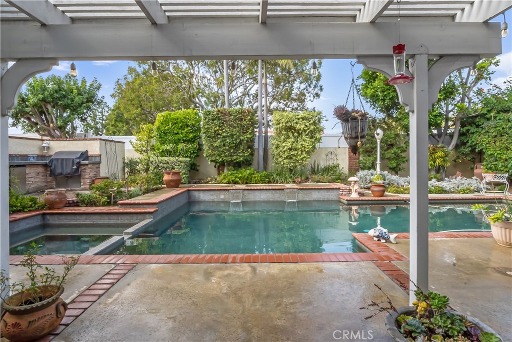 MLS #PW25250638 image #8