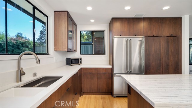 MLS #PW25250820 image #9