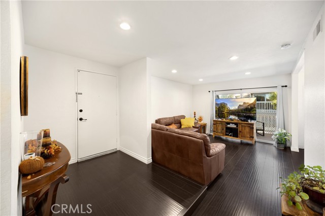 MLS #PW25250930 image #4