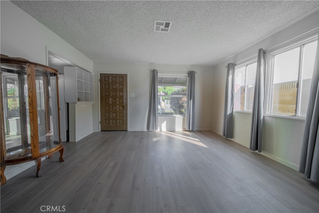 MLS #PW25250951 image #1