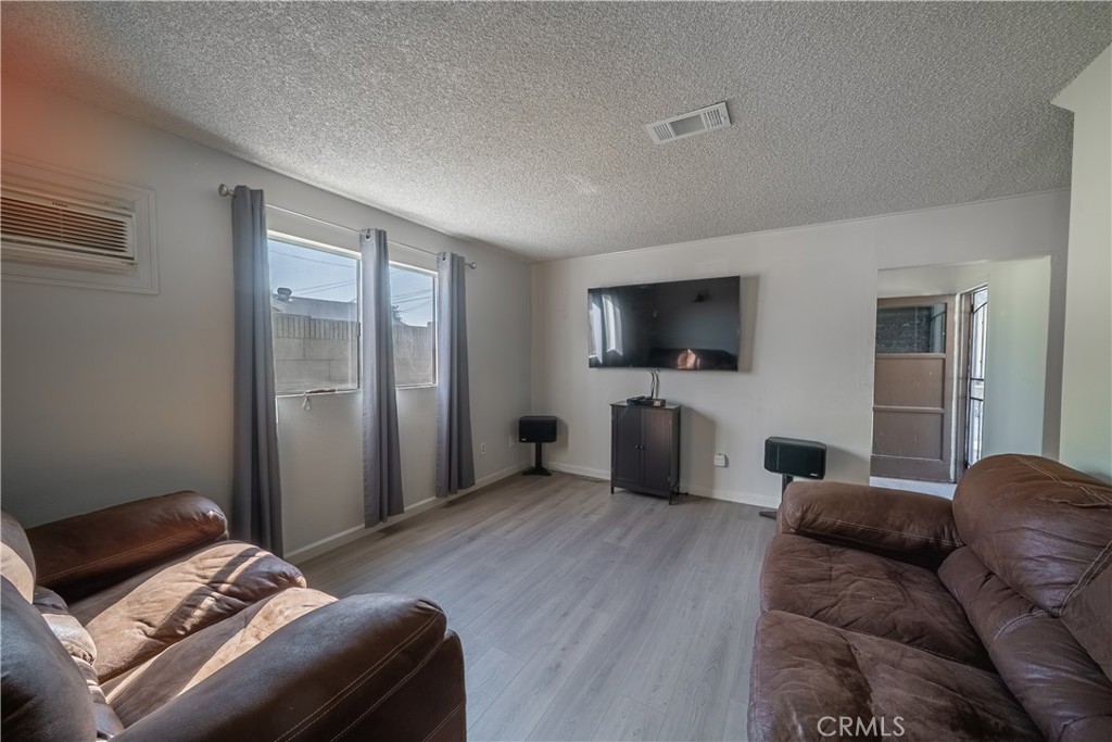 MLS #PW25250951 image #4