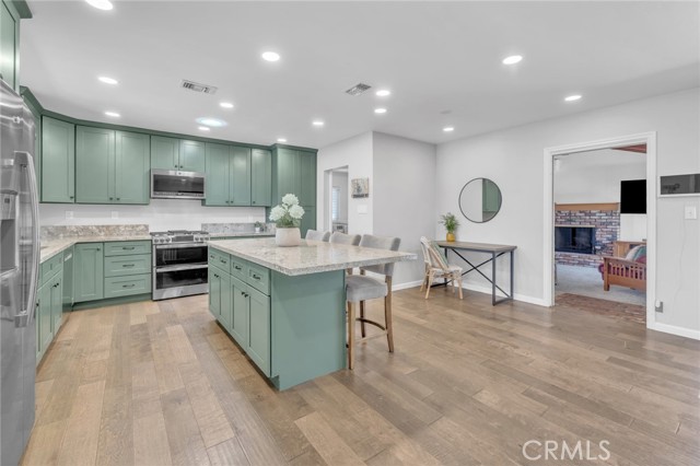 MLS #PW25250975 image #4