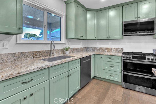 MLS #PW25250975 image #5