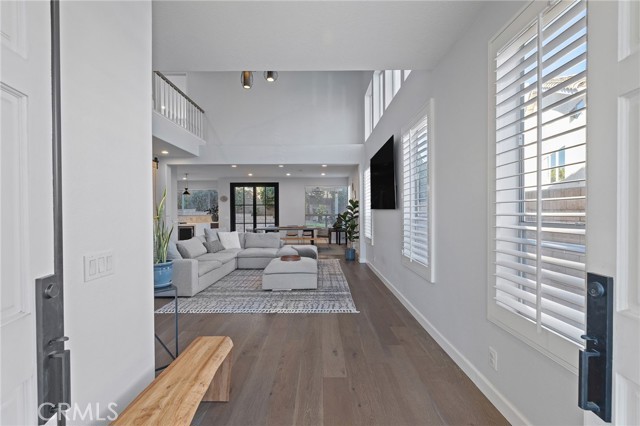 MLS #PW25251112 image #2