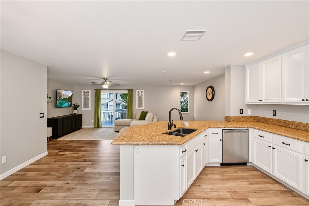 MLS #PW25251126 image #23