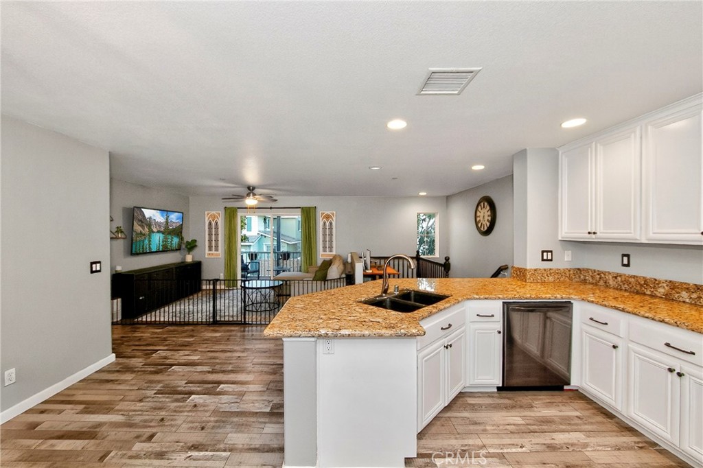 MLS #PW25251126 image #24