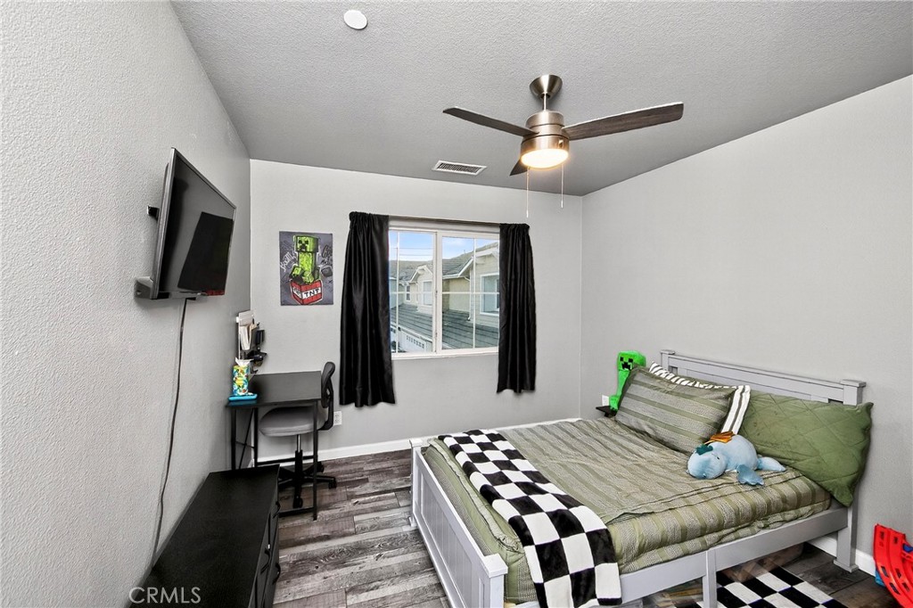 MLS #PW25251126 image #32