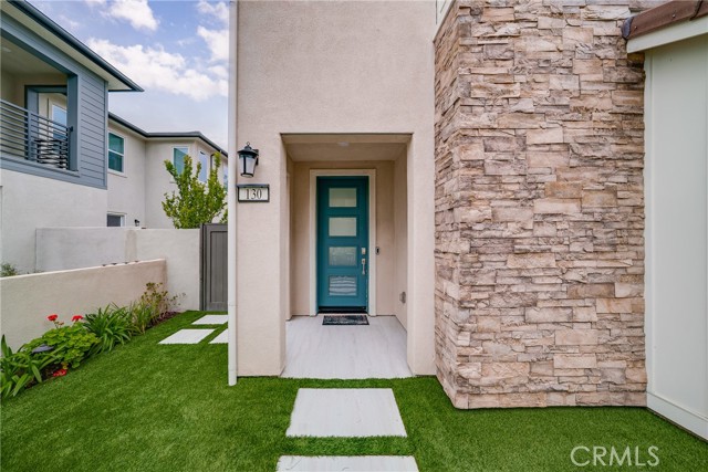 MLS #PW25251135 image #1