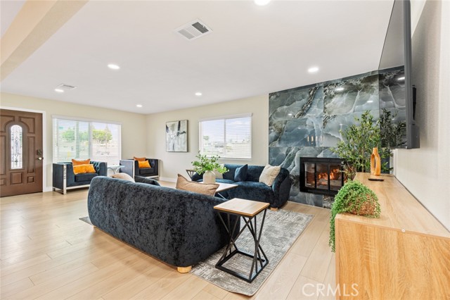 MLS #PW25251139 image #12