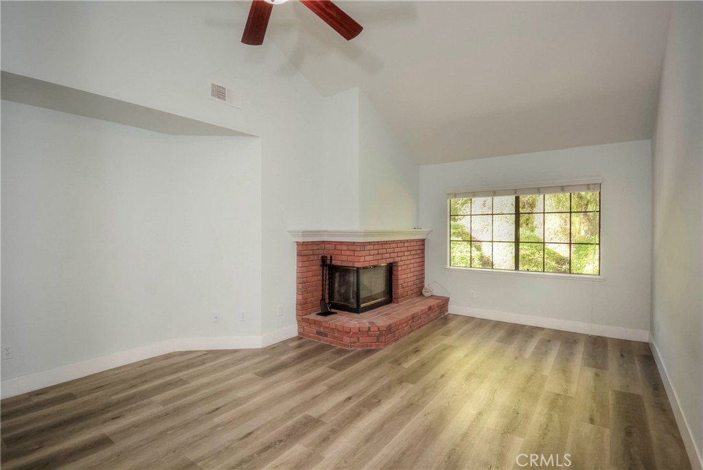 MLS #PW25251142 image #14