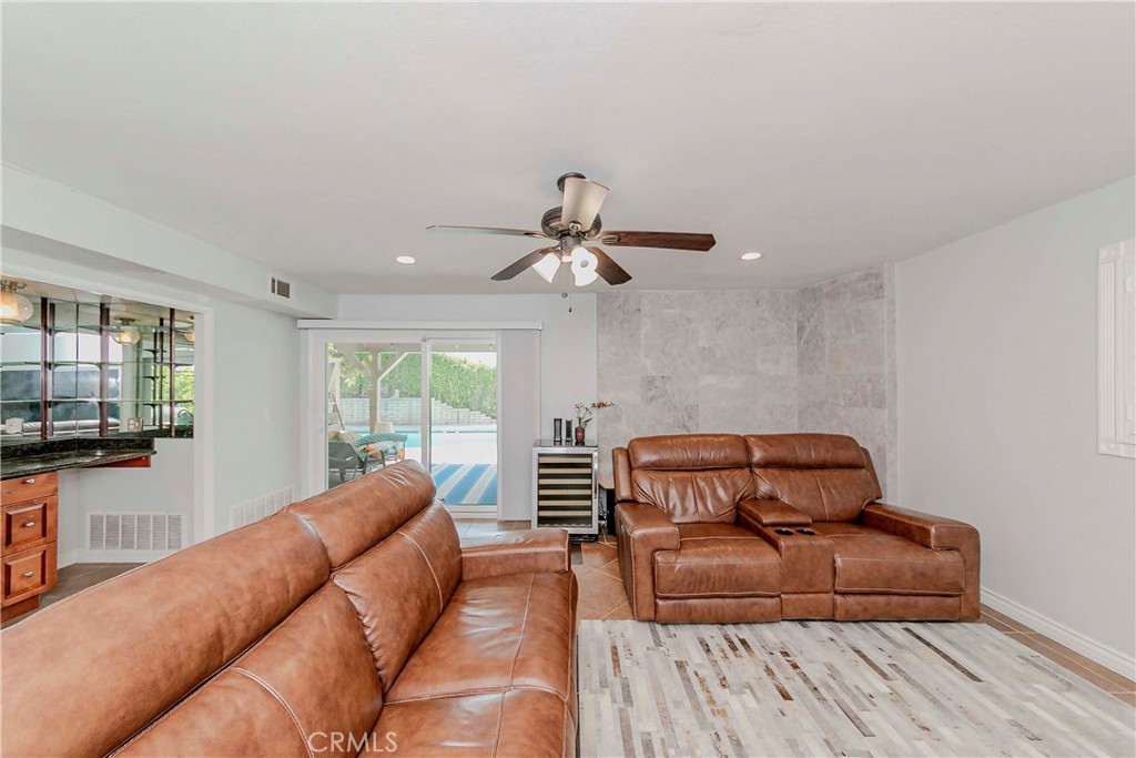 MLS #PW25251297 image #8