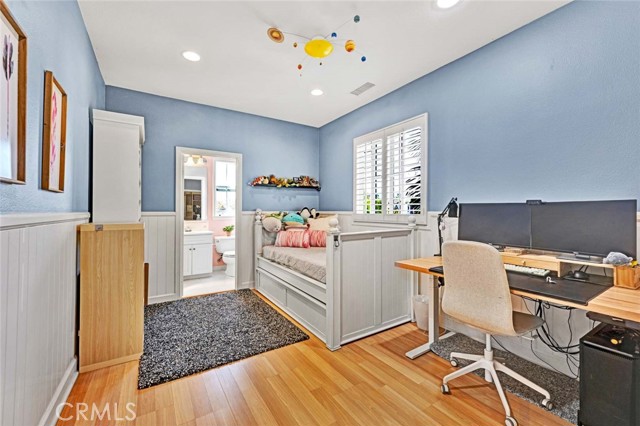 MLS #PW25251310 image #16