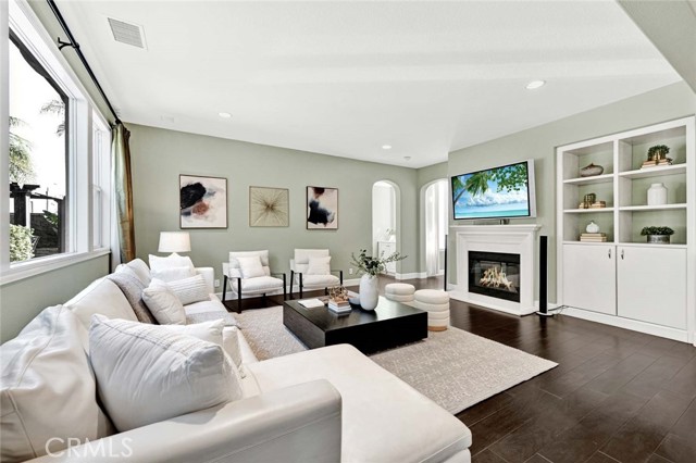 MLS #PW25251310 image #4