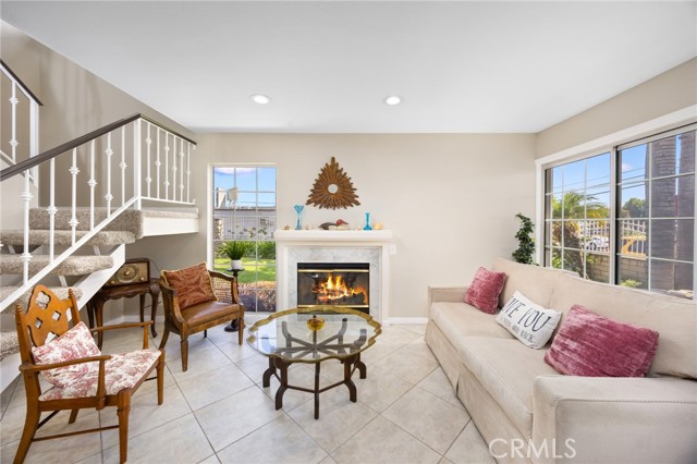 MLS #PW25251453 image #2