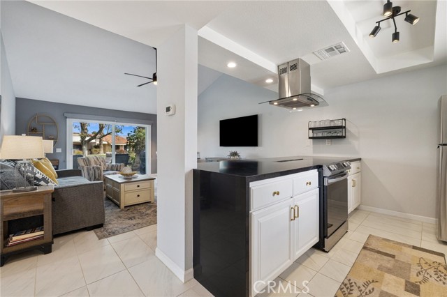 MLS #PW25251521 image #11