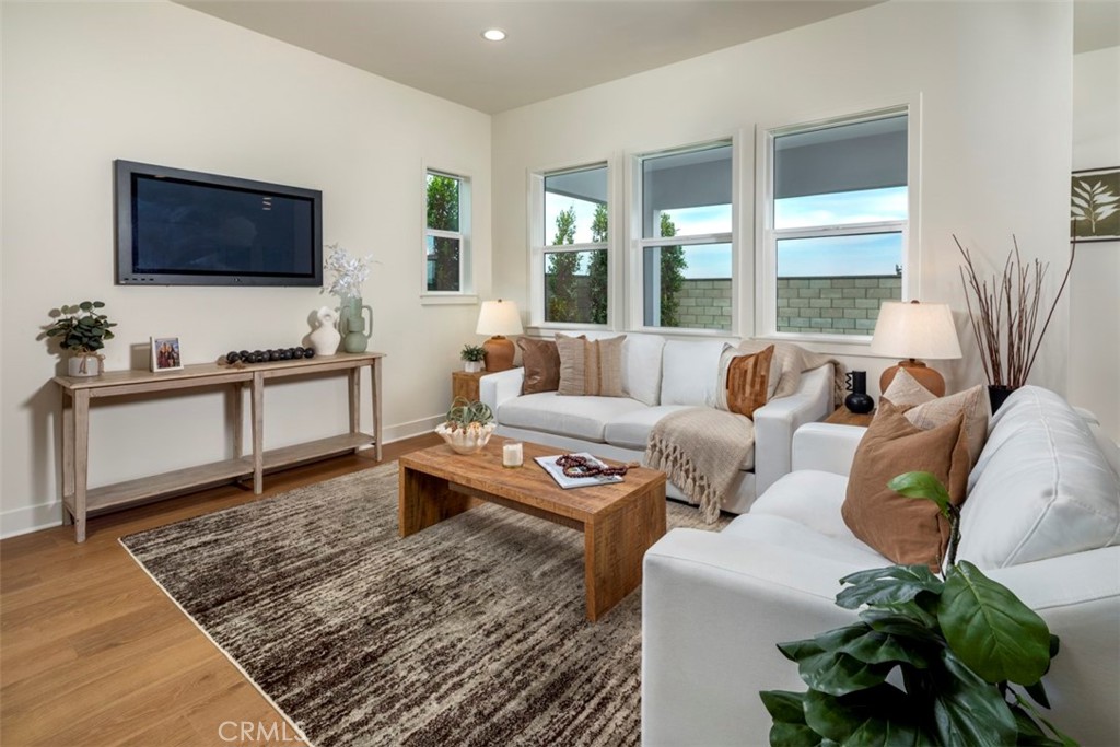 MLS #PW25251729 image #3