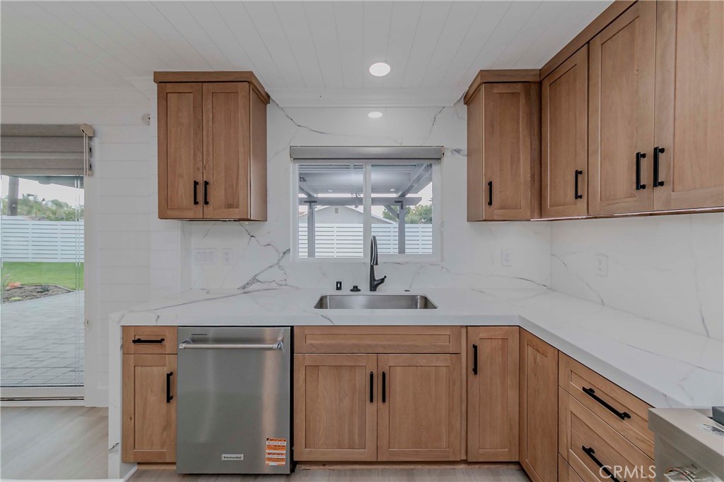 MLS #PW25251813 image #13