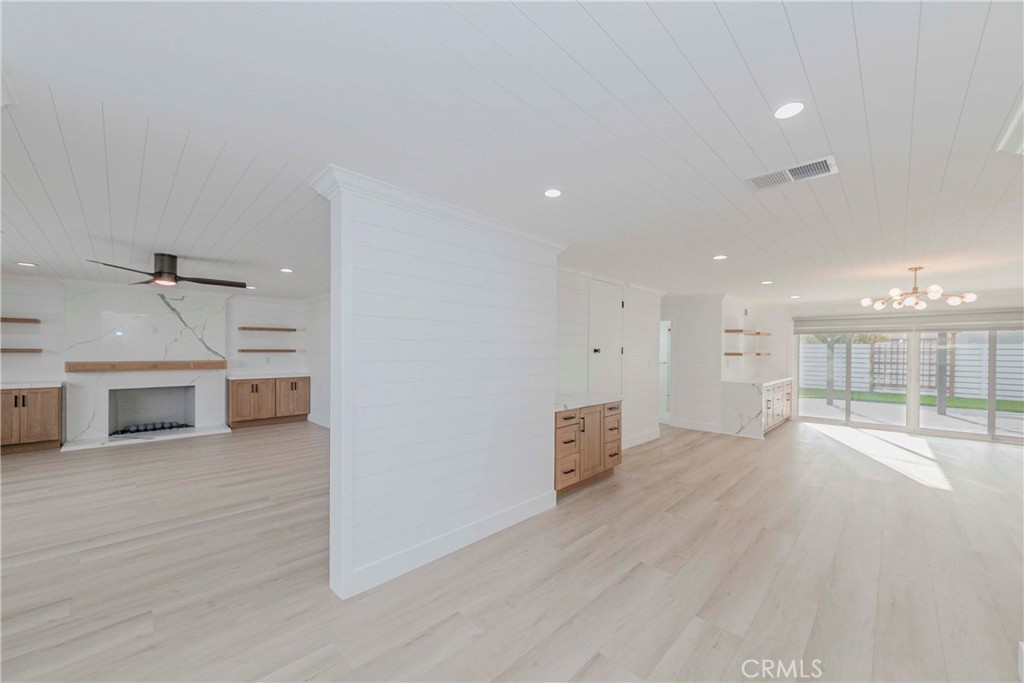 MLS #PW25251813 image #8