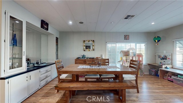 MLS #PW25251933 image #2