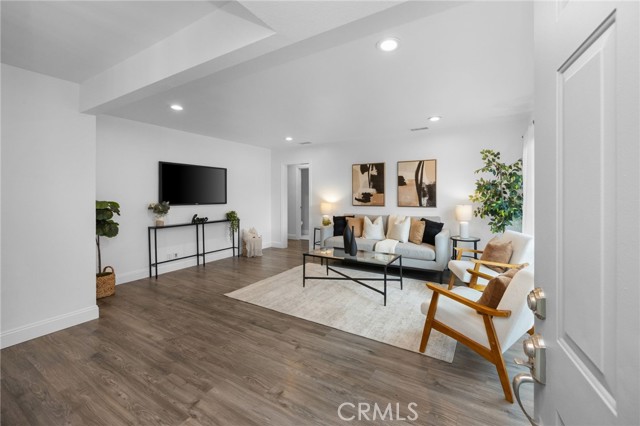 MLS #PW25252414 image #3