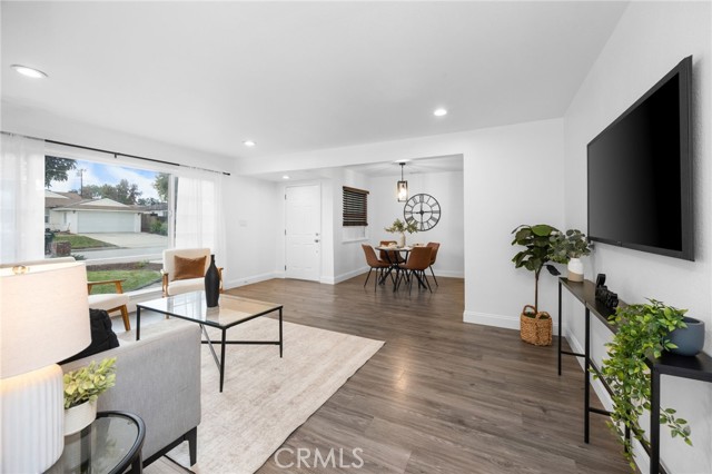 MLS #PW25252414 image #4