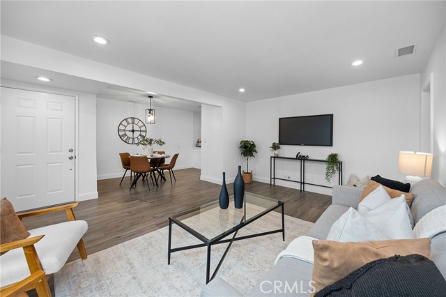 MLS #PW25252414 image #5