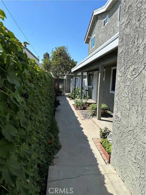 MLS #PW25252522 image #2