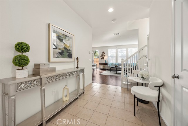 MLS #PW25252809 image #2