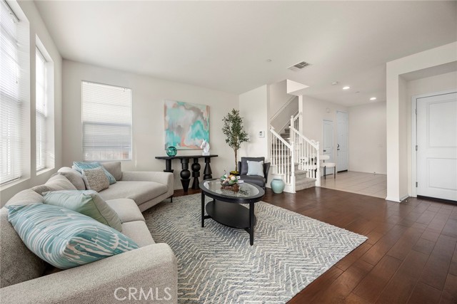 MLS #PW25252809 image #4