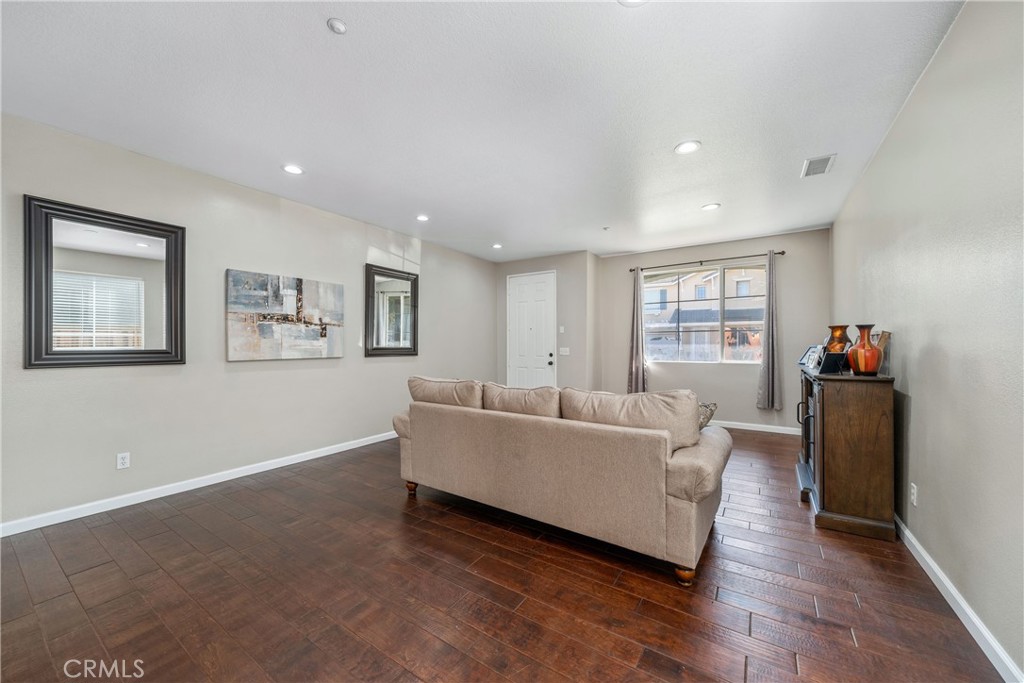 MLS #PW25252902 image #14