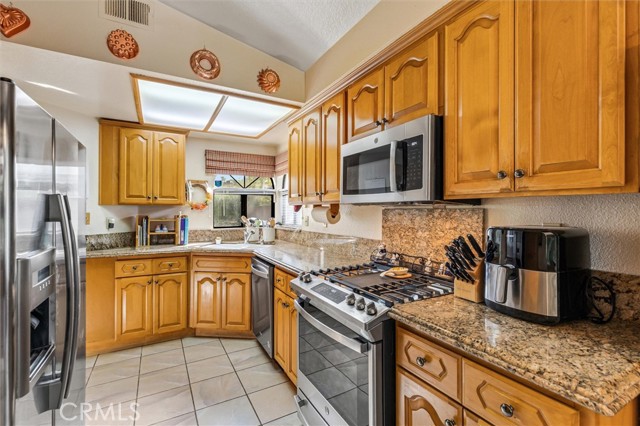 MLS #PW25252915 image #11