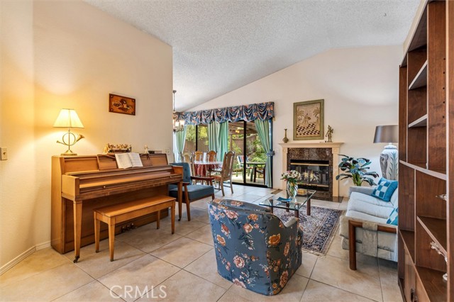 MLS #PW25252915 image #2