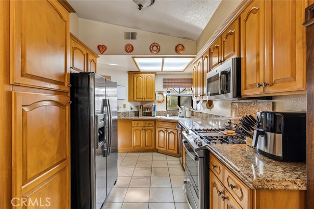 MLS #PW25252915 image #9