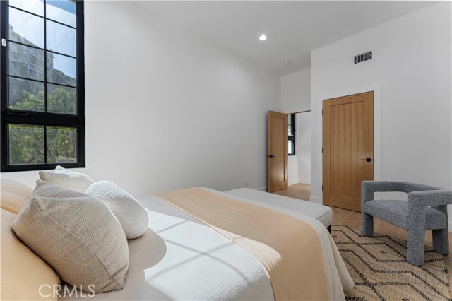 MLS #PW25253073 image #34