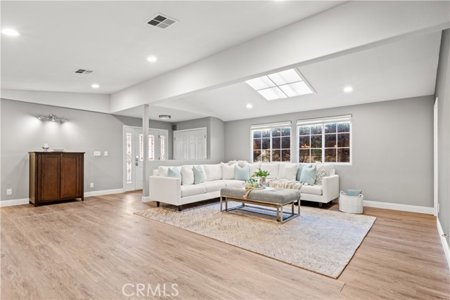 MLS #PW25253201 image #9