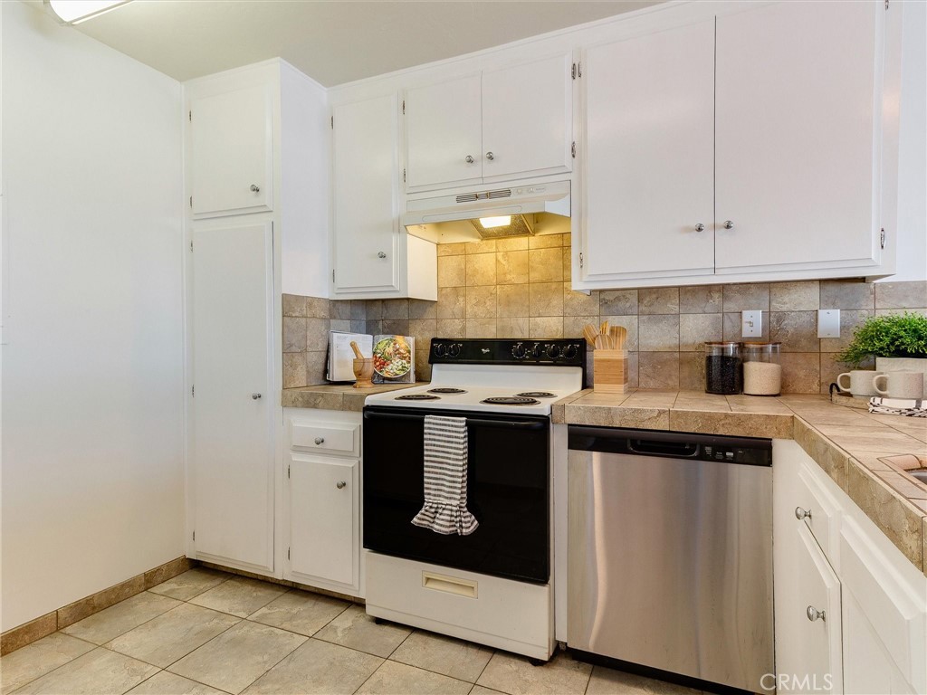 MLS #PW25253229 image #14