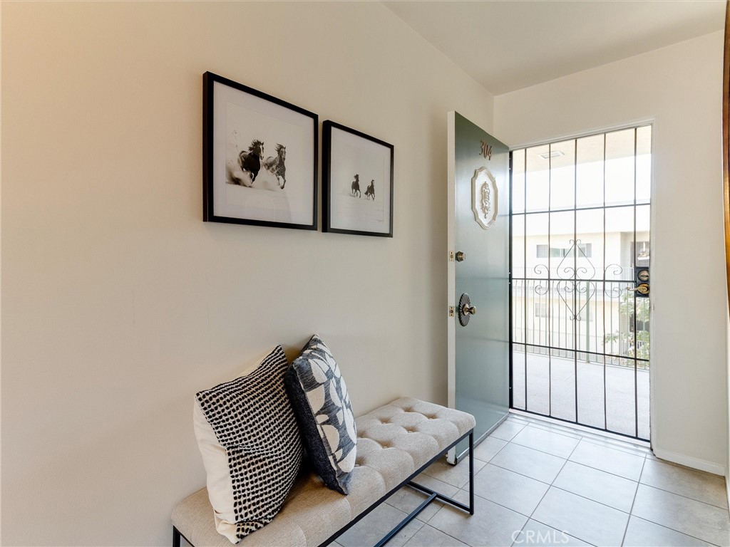 MLS #PW25253229 image #4