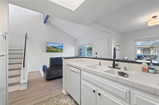 MLS #PW25253581 image #4