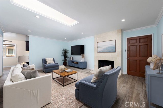 MLS #PW25253714 image #1