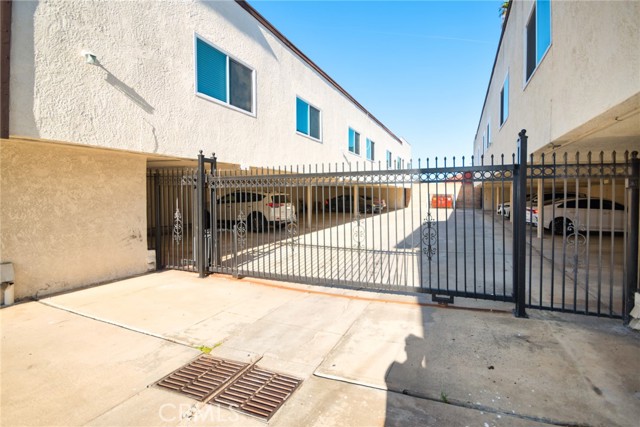 MLS #PW25253771 image #1