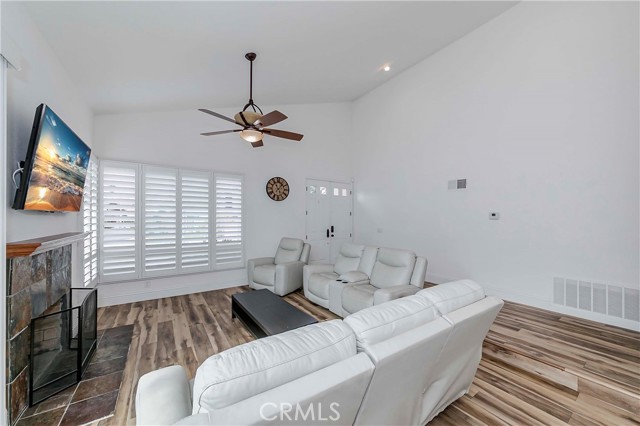 MLS #PW25254076 image #5