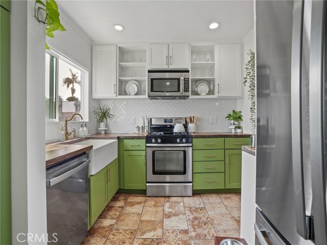 MLS #PW25254236 image #1