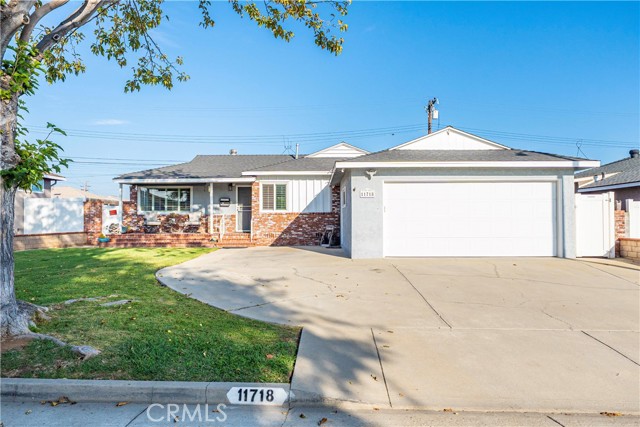 MLS #PW25254608 image #0