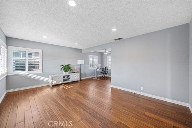 MLS #PW25254608 image #5