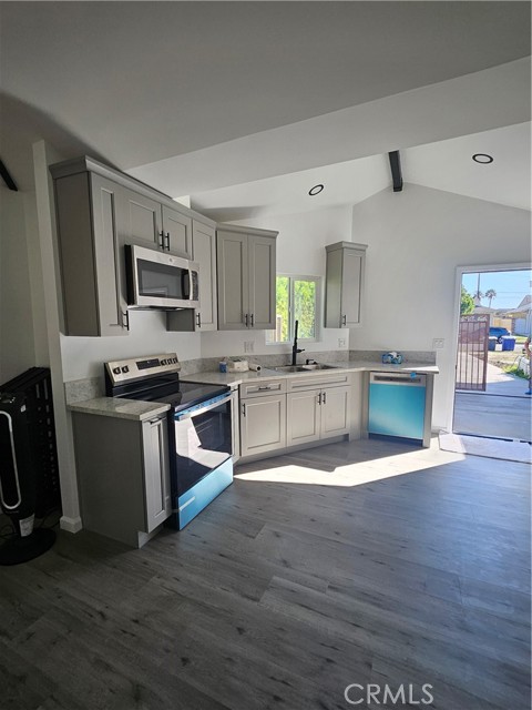 MLS #PW25254623 image #4