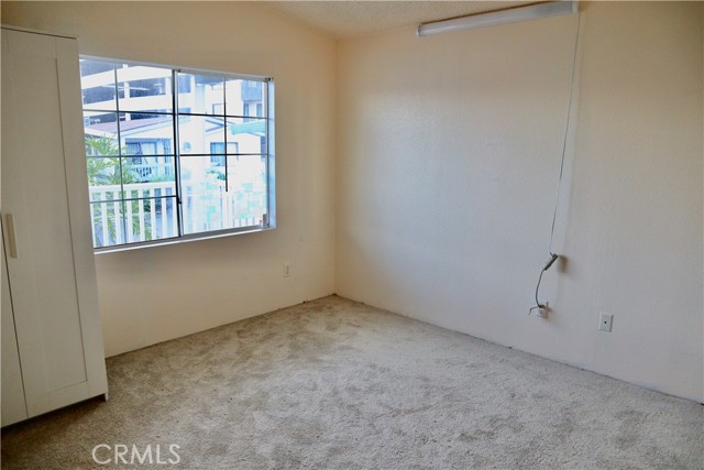 MLS #PW25255086 image #10