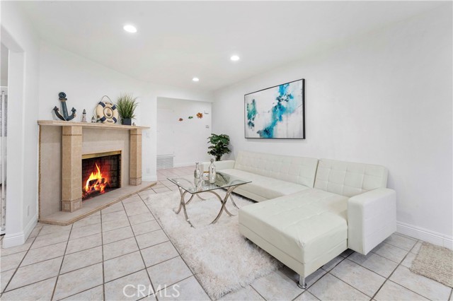 MLS #PW25255152 image #4