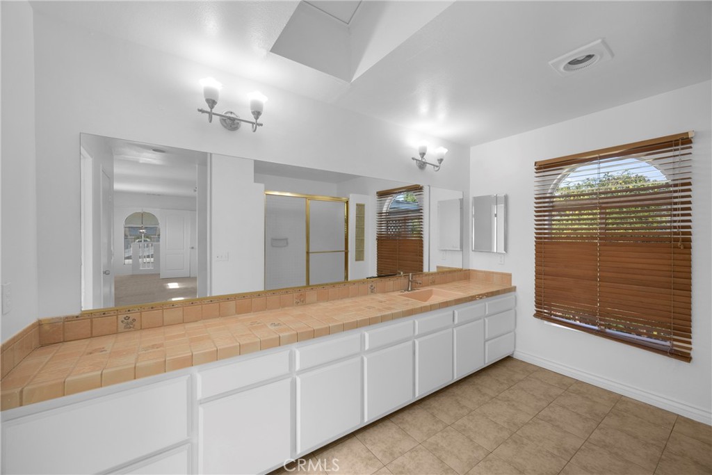 MLS #PW25255502 image #11