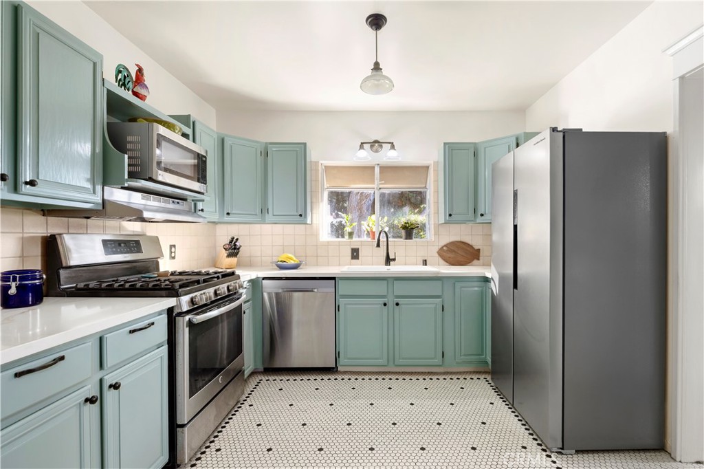 MLS #PW25255535 image #4