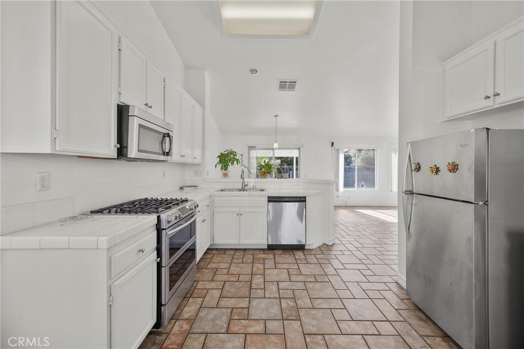 MLS #PW25255666 image #15